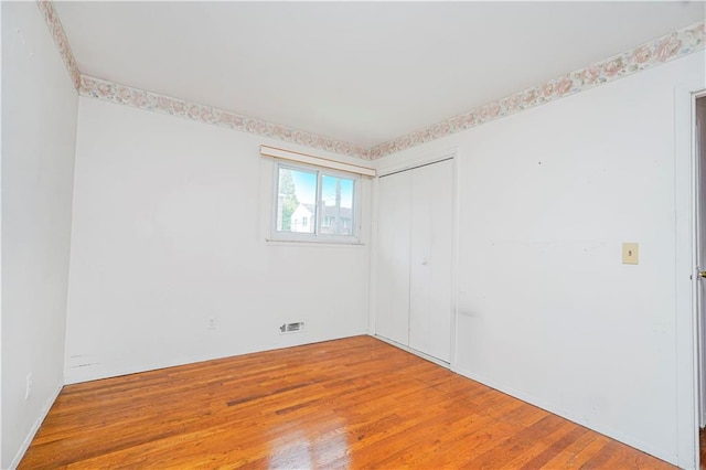 68 Trent St, Staten Island, NY 10308 - unfurnished room featuring light wood-style flooring