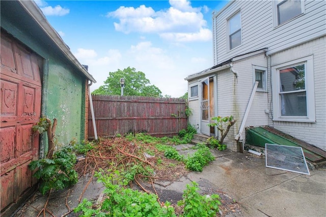 660 85th St, Brooklyn, NY 11228 - view of yard with a patio area
