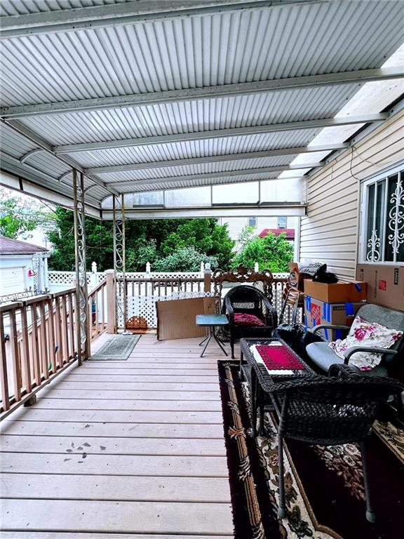 1566 E 46th St, Brooklyn, NY 11234 - view of deck