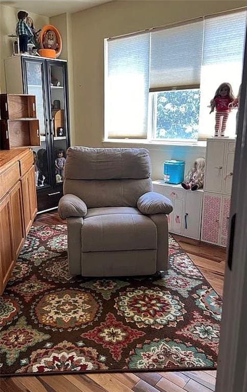 2054 Richomond Ave, New Springville, NY 10314 - sitting room with wood finished floors