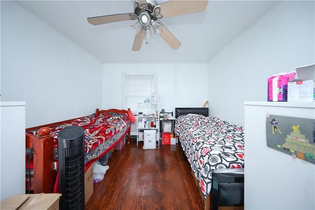 50 Glenwood Ave, Staten Island, NY 10301 - bedroom featuring wood finished floors and a ceiling fan