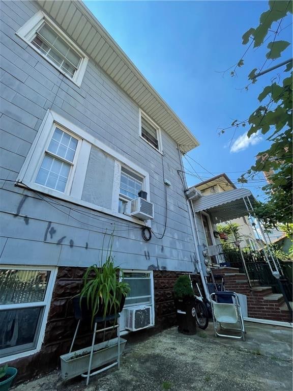 55 Brighton 10th Ct, Brooklyn, NY 11235 - view of side of home