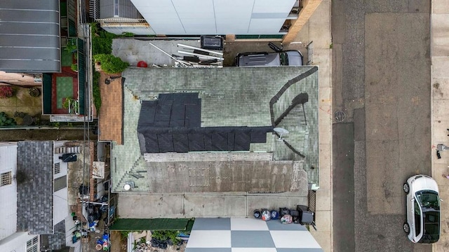 32 Brighton 2nd Pl, Brooklyn, NY 11235 - drone / aerial view