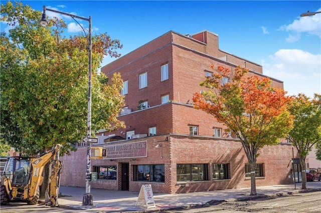 6511 Fort Hamilton Pkwy Unit 3C, Brooklyn, NY 11219 - view of building exterior