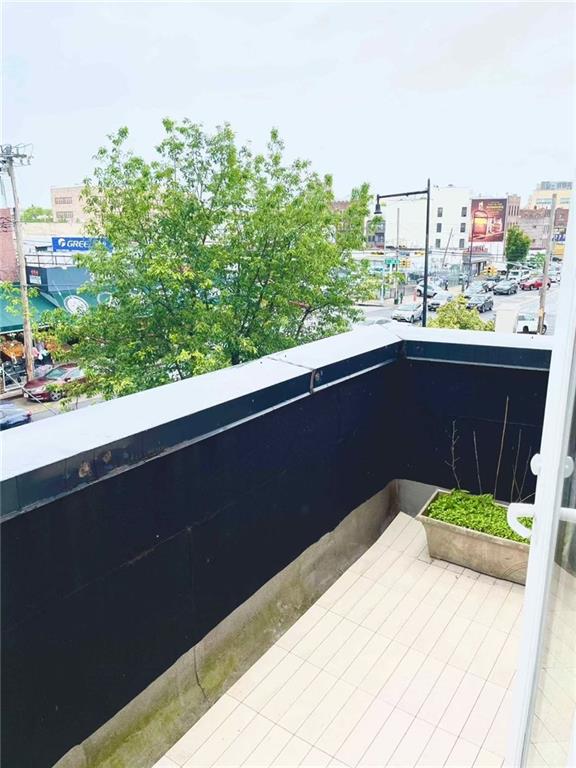 6511 Fort Hamilton Pkwy Unit 3C, Brooklyn, NY 11219 - view of balcony