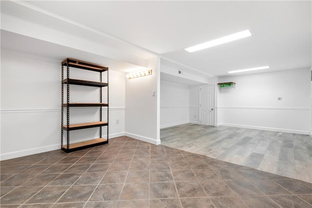 41 Bent St, Staten Island, NY 10312 - unfurnished room with baseboards