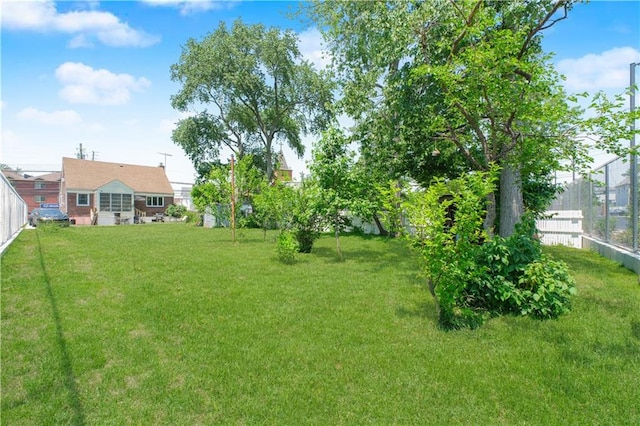 4070 Victory Blvd, Staten Island, NY 10314 - view of fenced backyard