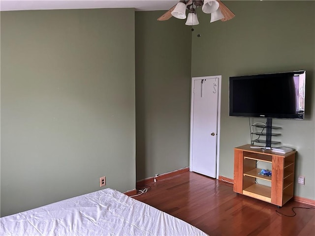 30 Regis Dr Unit 76, Staten Island, NY 10314 - bedroom featuring wood finished floors