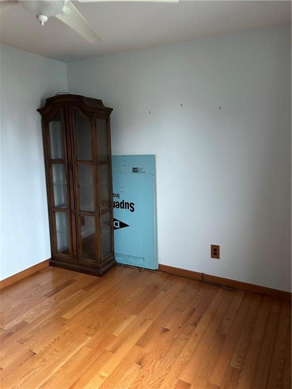 30 Regis Dr Unit 76, Staten Island, NY 10314 - empty room featuring light wood finished floors and ceiling fan