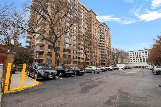 185 Hall St Unit 614, Brooklyn, NY 11205 - view of apartment building / complex with uncovered parking