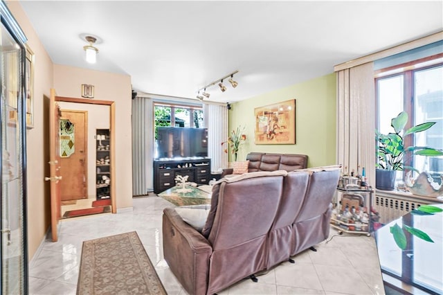 2045 W 11th St, Brooklyn, NY 11223 - living room with rail lighting