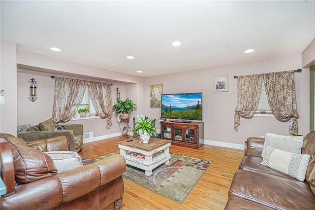 443 Ridgewood Ave, Staten Island, NY 10312 - living room with recessed lighting and light wood-style flooring