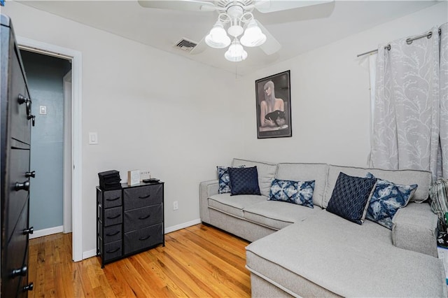 731 Stafford Ave, Staten Island, NY 10309 - living room featuring ceiling fan and light wood finished floors