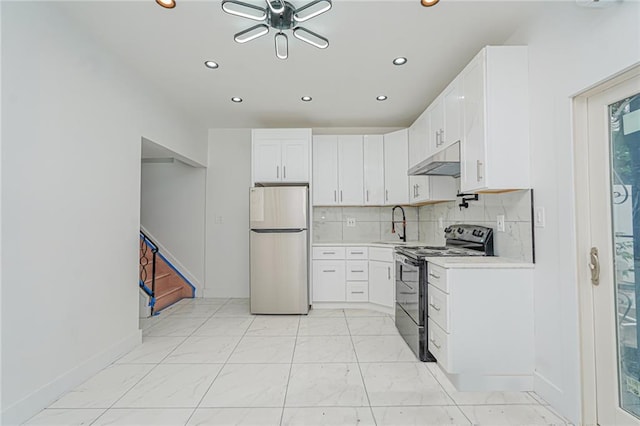590 E 83rd St, Brooklyn, NY 11236 - kitchen featuring freestanding refrigerator, black electric range oven, under cabinet range hood, recessed lighting, and ceiling fan