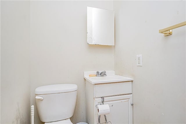 134 S Ave, Staten Island, NY 10303 - half bathroom with toilet and vanity