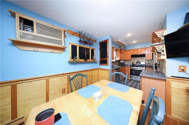 15 Allison Pl, Staten Island, NY 10306 - dining space with recessed lighting, dark wood finished floors, and baseboard heating