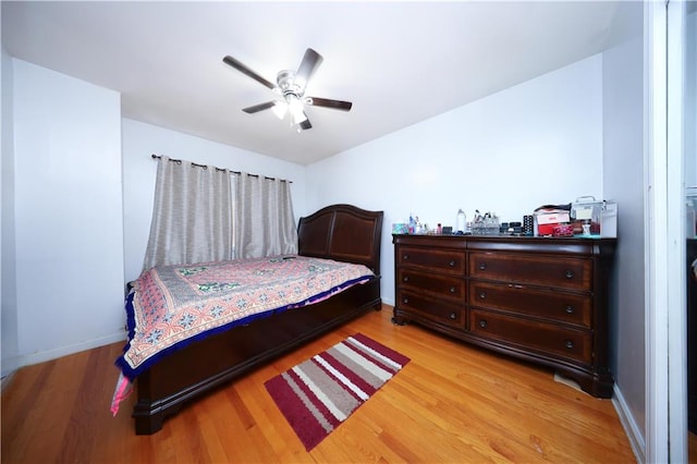 300A Andros Ave, Staten Island, NY 10303 - bedroom featuring wood finished floors and a ceiling fan
