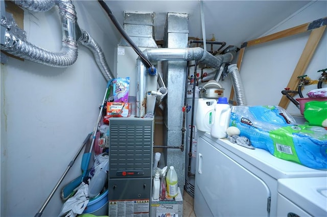 300A Andros Ave, Staten Island, NY 10303 - utility room featuring washing machine and clothes dryer