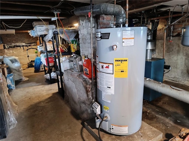 268 Nelson Ave, Staten Island, NY 10308 - utility room with water heater