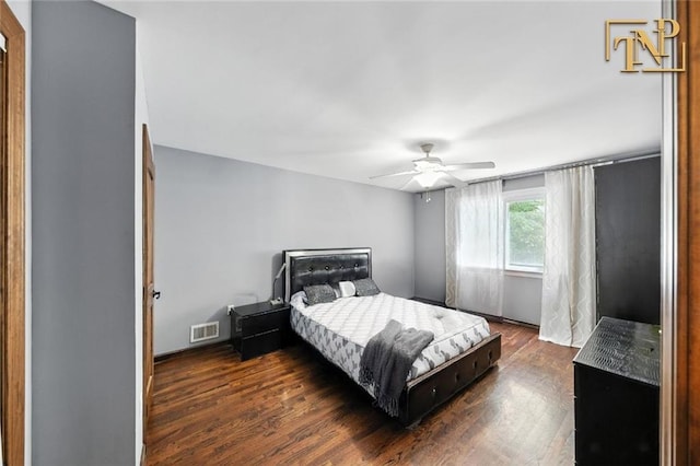 7 Kunath Ave, Staten Island, NY 10309 - bedroom with dark wood-type flooring and ceiling fan