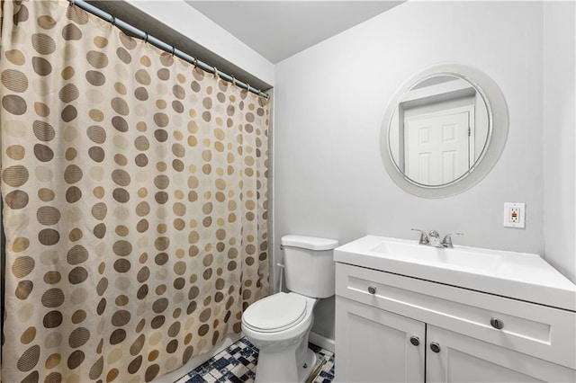 324 Norway Ave, Staten Island, NY 10305 - bathroom featuring vanity and curtained shower