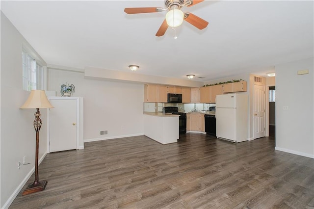 37 Quail Ln, Staten Island, NY 10309 - unfurnished living room featuring dark wood-style flooring and ceiling fan