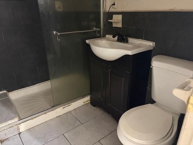 894 New Lots Ave, Brooklyn, NY 11208 - bathroom with a stall shower and vanity