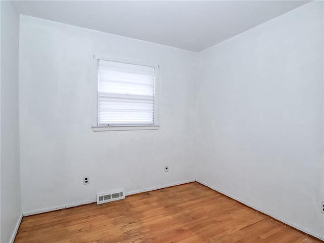 45 W Ter, Staten Island, NY 10312 - unfurnished room featuring light wood-style floors and baseboards