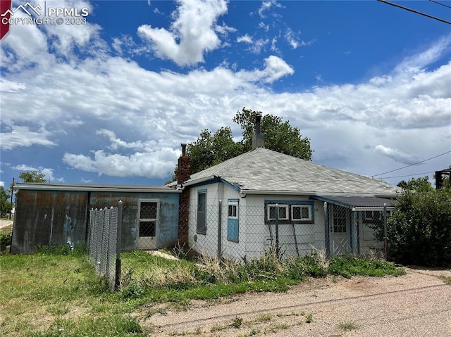 view of side of home