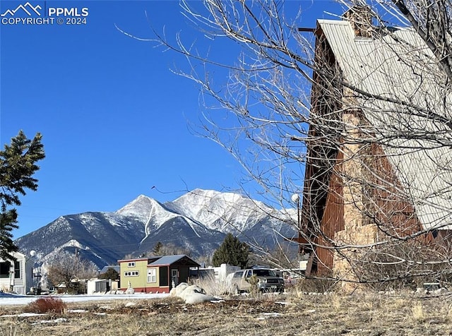 property view of mountains