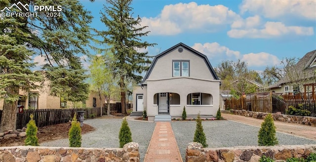 view of front of house featuring a porch