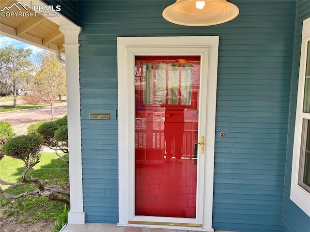 view of entrance to property