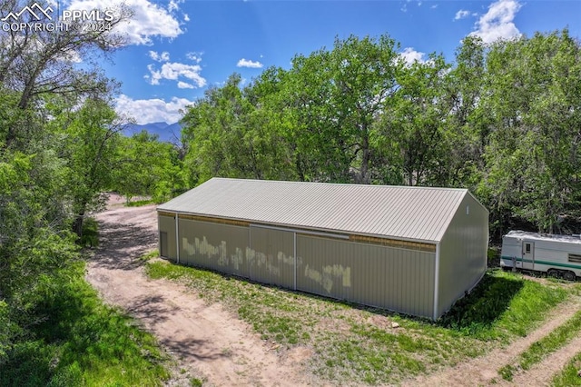 view of side of property