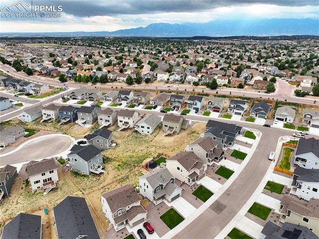 bird's eye view featuring a mountain view