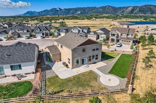 bird's eye view with a mountain view