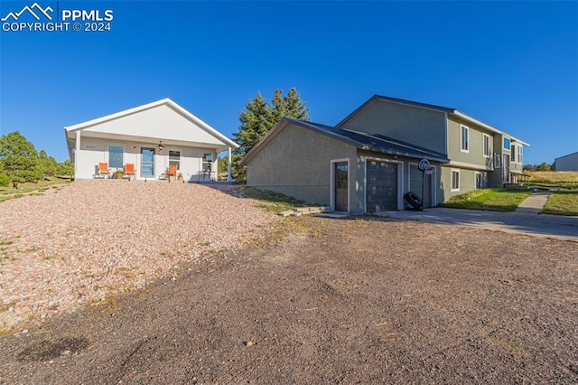 view of front of house featuring a garage