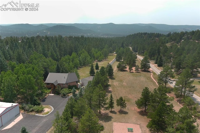 bird's eye view with a mountain view