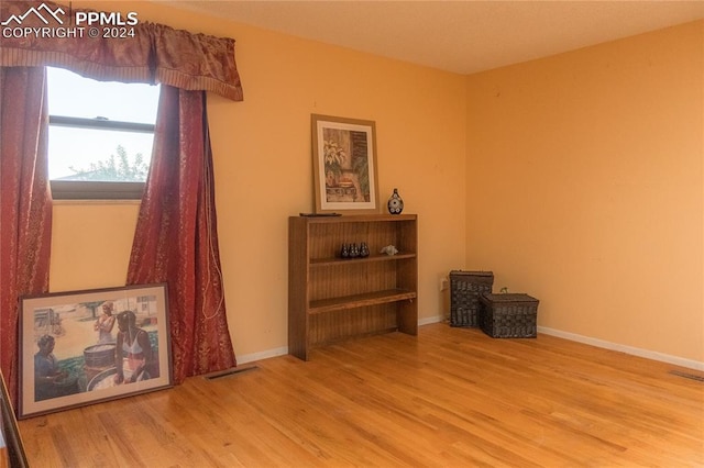 living area featuring light hardwood / wood-style flooring