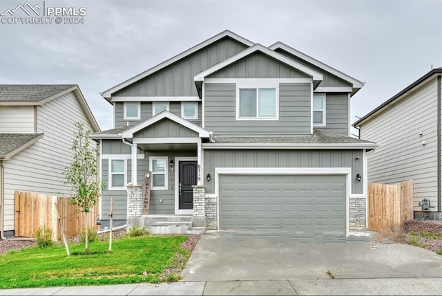 craftsman-style house featuring a garage