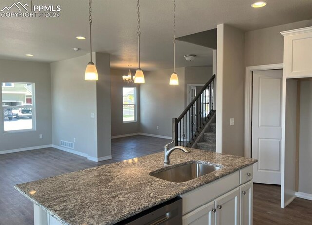 unfurnished room featuring light hardwood / wood-style flooring