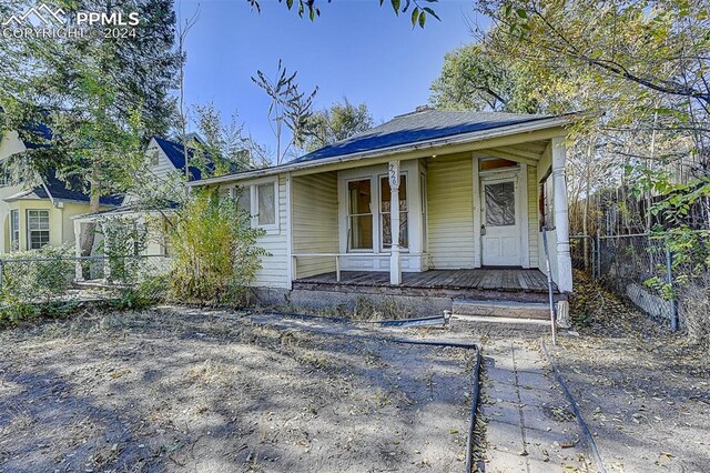 bungalow-style home featuring a porch