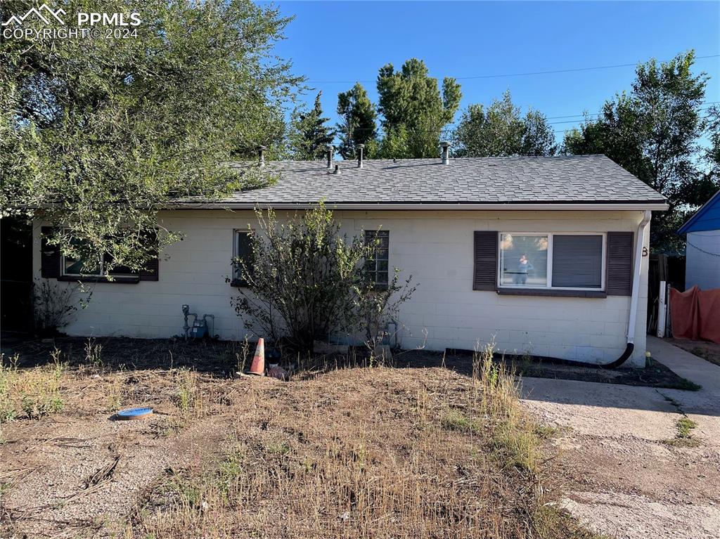 view of ranch-style house