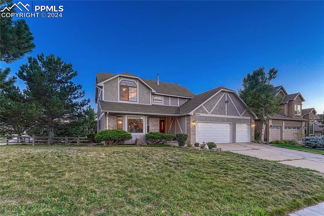 view of front of house featuring a front yard