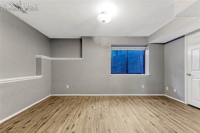 empty room featuring light hardwood / wood-style flooring