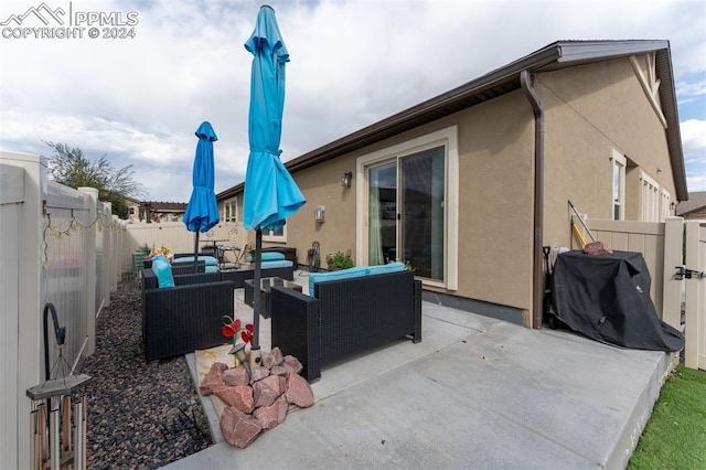 view of patio with an outdoor hangout area