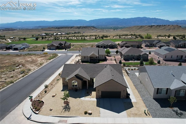 drone / aerial view with a mountain view