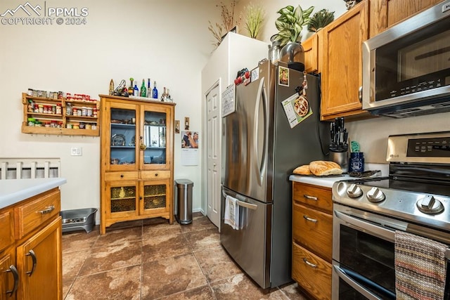 kitchen featuring stainless steel appliances