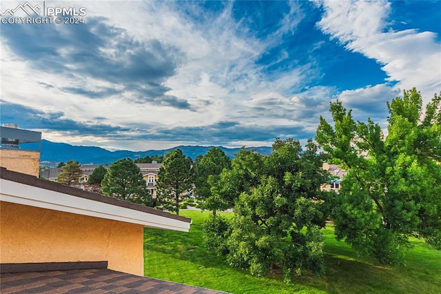 property view of mountains