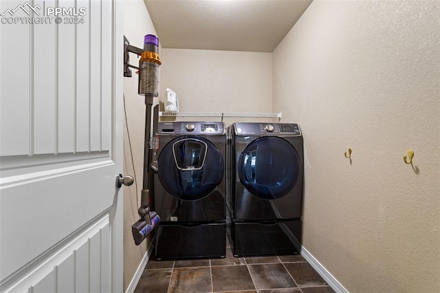 laundry area with washer and clothes dryer