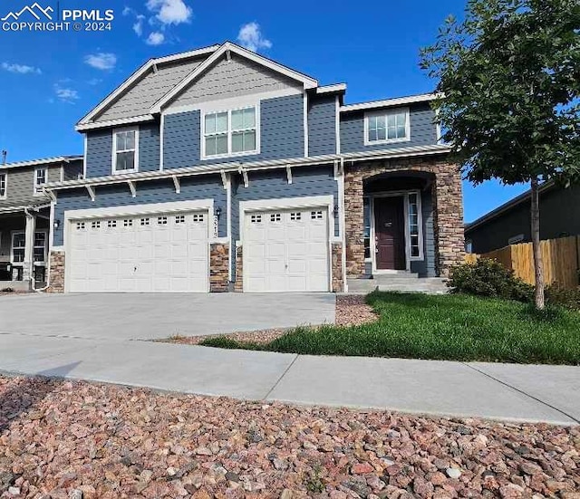 view of front of house featuring a garage